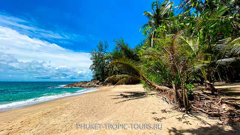 Banana Beach in March