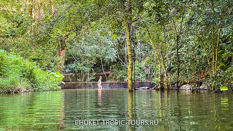 Ao Yon Waterfall (Panwa) in Phuket - Photo 10