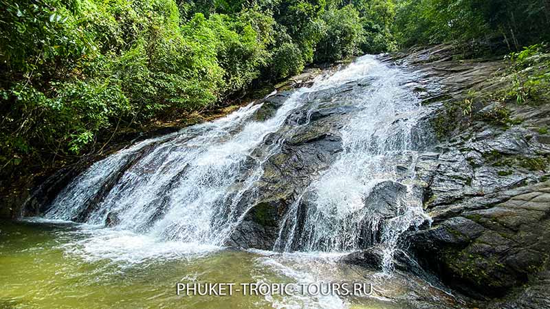 Ton Prai Waterfall in Phuket - Photo 1