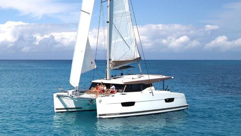 Leopard 40 Catamaran